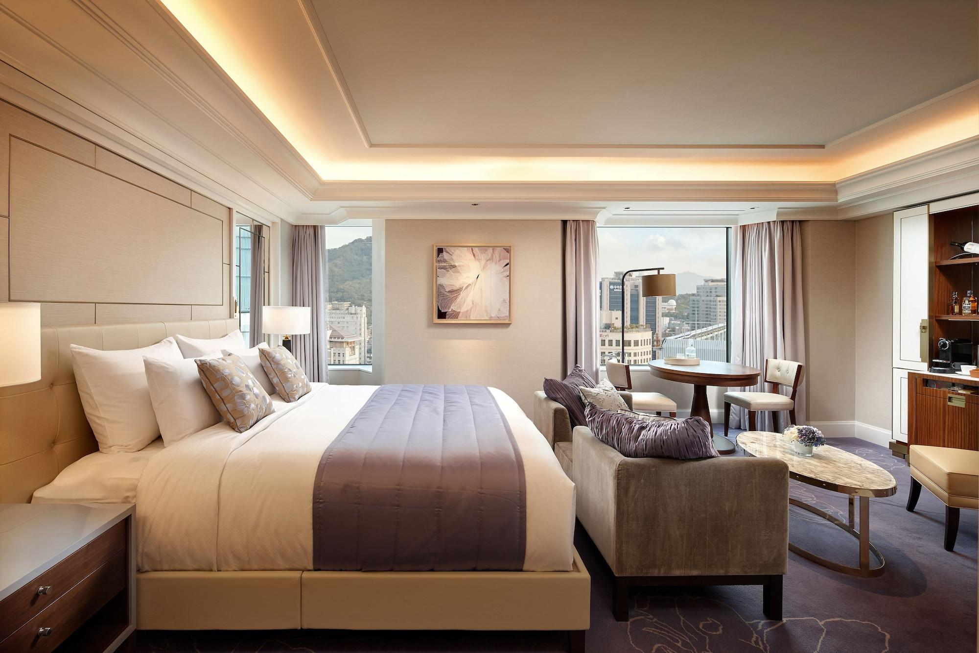 Lotte Hotel Seoul Executive Tower Zewnętrze zdjęcie A suite at the hotel